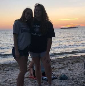 Meet your Posher, Cecilia